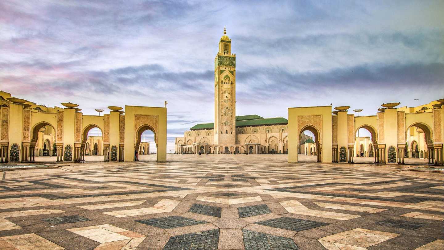 Marruecos y Lisboa: cuando el desierto conoce el mar 2 Mezquita de Hassan