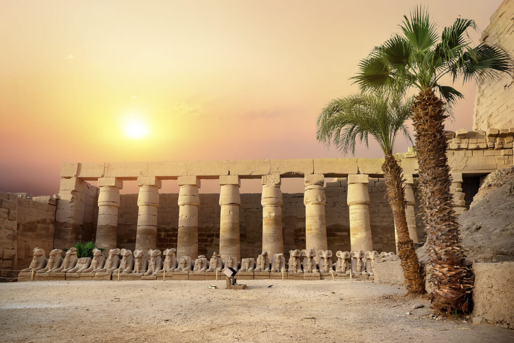 Qué visitar en Egipto: una guía para recorrer lugares únicos 5 Karma Templo