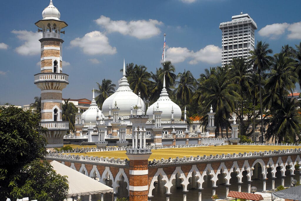 Explorando la Fascinante Ciudad de Kuala Lumpur: Tormenta Cultural y Maravillas Arquitectónicas 3 centro de kuala lumpur