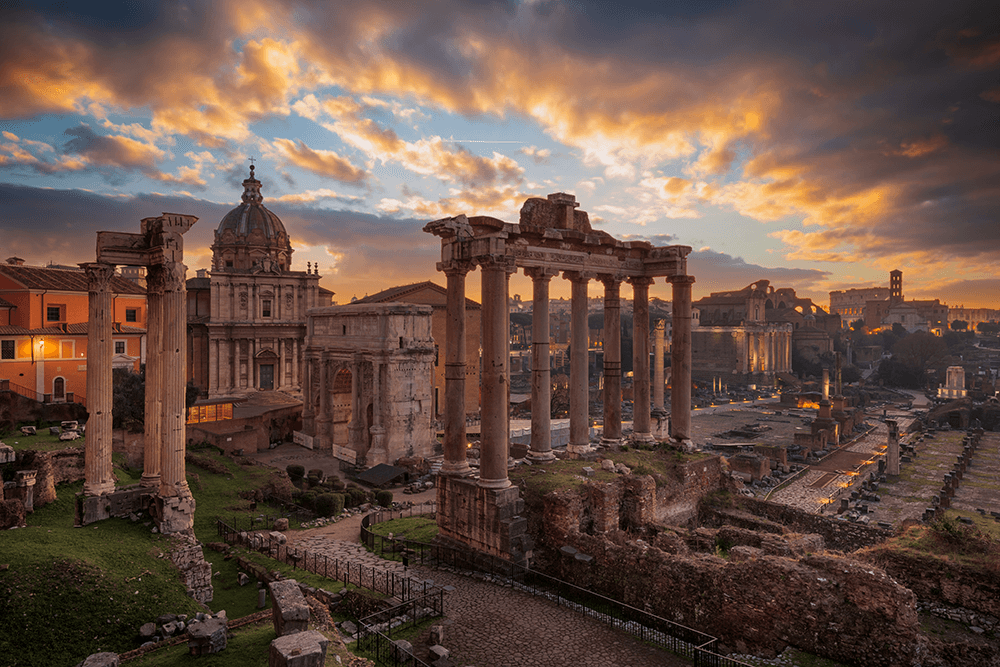 Descubre la Ciudad Eterna: Los Monumentos Históricos de Roma 2 Foro Romano