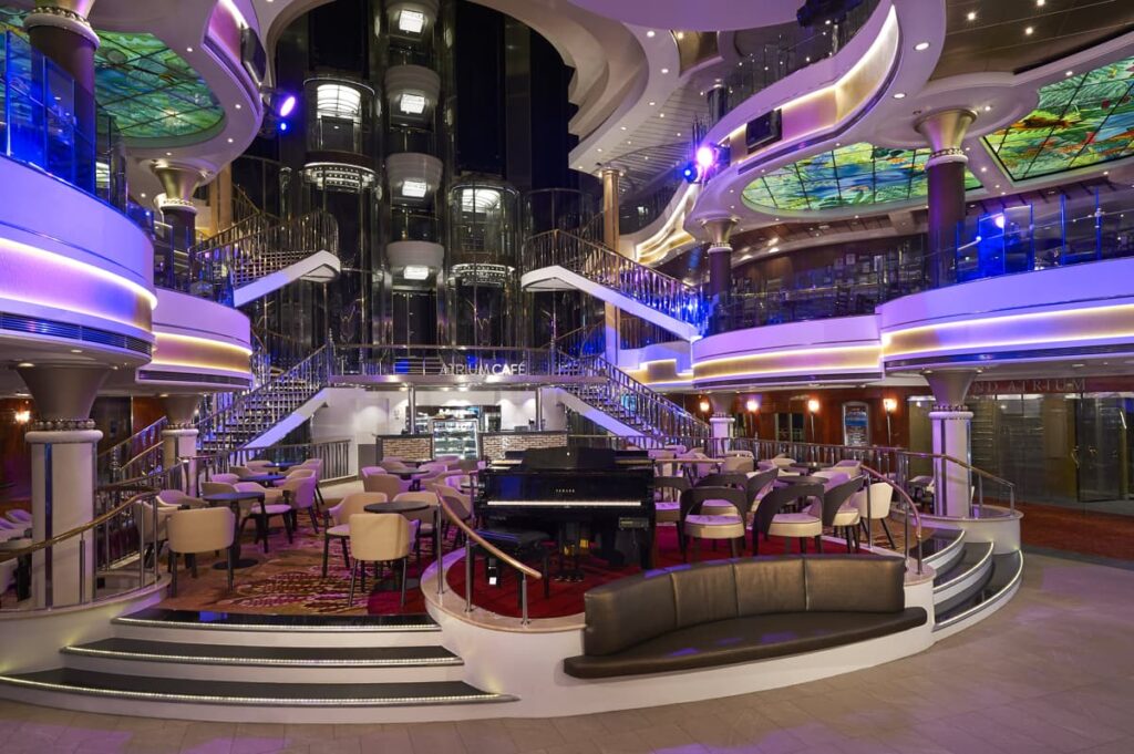 Descubriendo el Norwegian Star Cruise: Un viaje desde Montevideo hasta Chile, pasando por Malvinas 5 norwegian star 0yqw2fa5dqdxt8jgnxn3gh3hx8