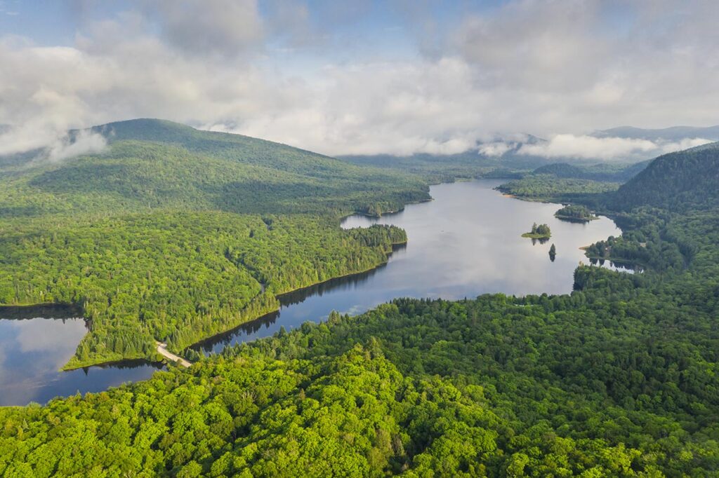 10 lugares que no podés dejar de visitar en Quebec 3 Parque Nacional de Mont Tremblant