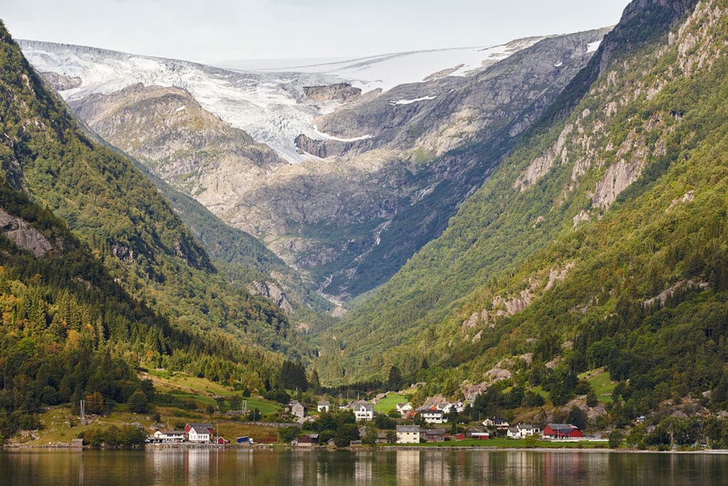 Fiordos Noruegos: Todo lo que Necesitas Saber 3 Fiordo noruego