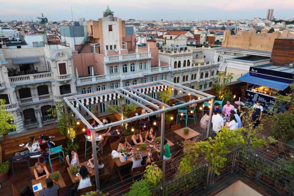 Madrid desde las alturas: los rooftops más instagrameables (y exquisitos) 3 atico 11