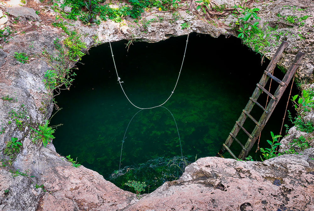 cueva de tulum