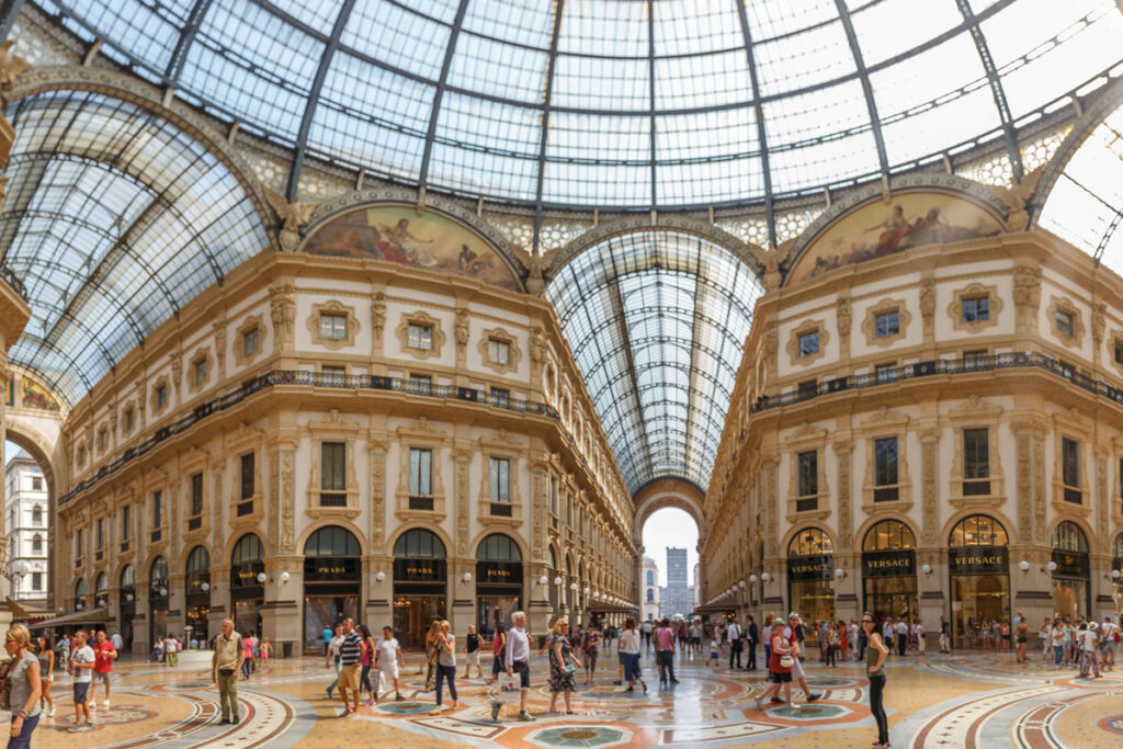 La guía definitiva para visitar Milán y recorrer la hermosa ciudad 1 Galeria Vittorio Emanuel II
