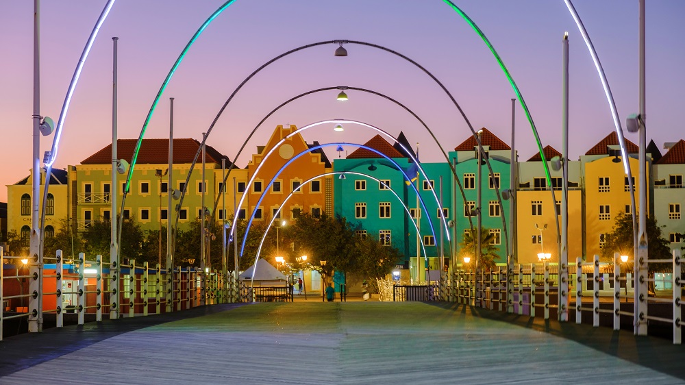 Curazao: un paraíso caribeño que te robará el corazón 3 willemstad curacao colorful buildings around will 2025 01 09 00 24 27 utc