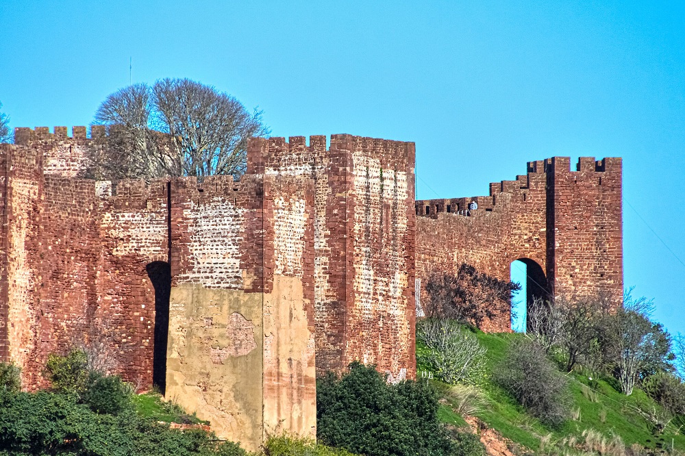 Recorrer Algarve y disfrutar de lugares únicos de Portugal 3 Castelo de Silves Portugal 51848995450