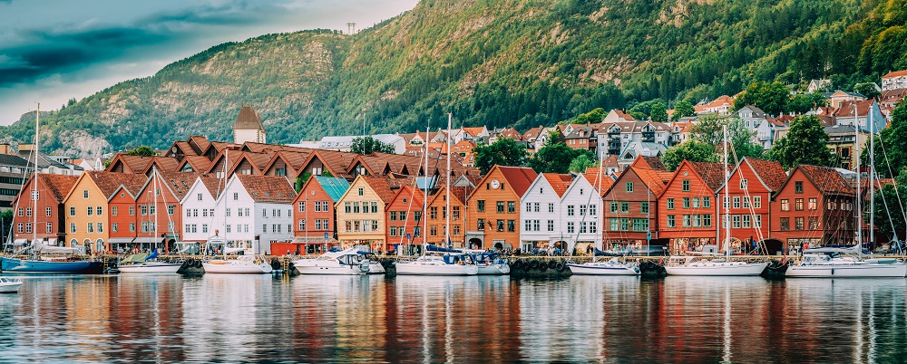 bergen norway view of historical buildings house 2025 02 24 21 10 38 utc