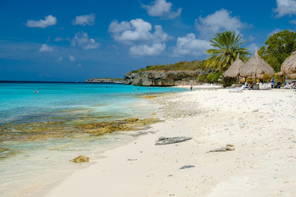 Descubrí Curazao: playas, paradores y sabores caribeños 1 cas abao beach playa cas abao caribbean island of 2025 01 08 02 31 12 utc