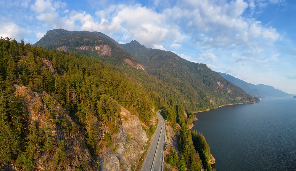 Descubriendo la Costa Oeste de Canadá: tu próxima aventura canadiense 6 sea to sky highway on pacific ocean west coast 2025 03 13 16 17 42 utc