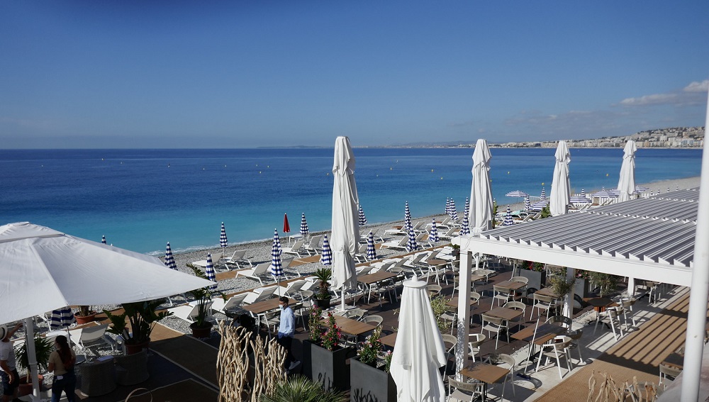 Las mejores playas de la Costa Azul que te van a enamorar 3 Beau Rivage en Niza