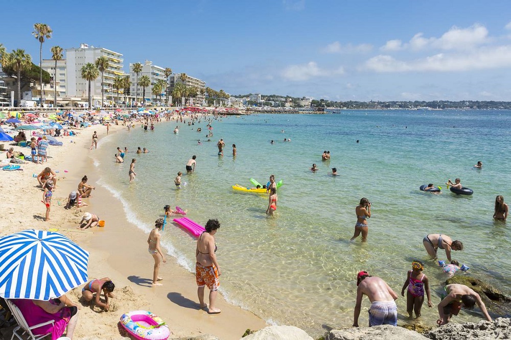 Las mejores playas de la Costa Azul que te van a enamorar 6 playas de Juan les Pins