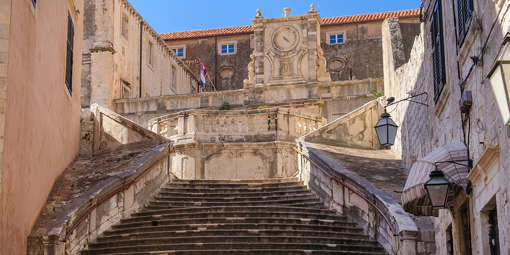 Dubrovnik: la perla adriática que va a redefinir tu concepto de belleza medieval 6 tzoo.98779.0.951781.Dubrovnik