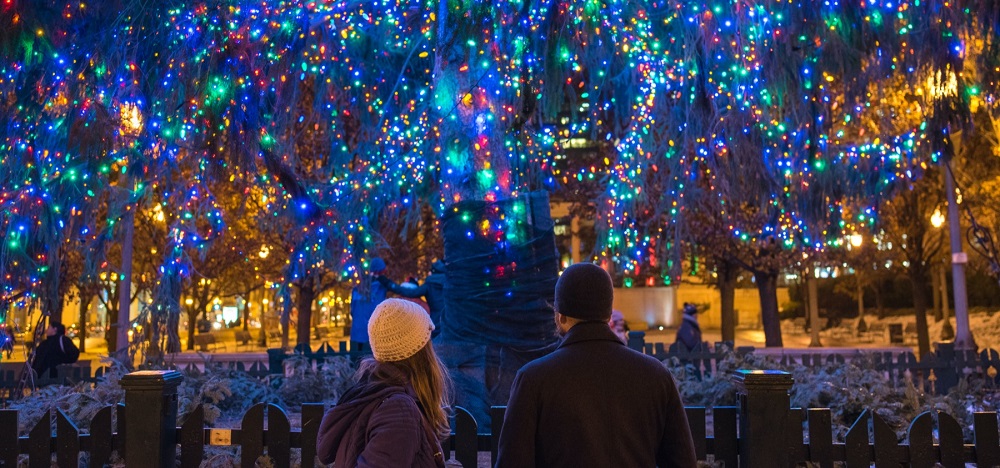 Nochebuena en Chicago: una celebración mágica entre rascacielos y tradiciones 5 RP CHRISTMAS TREE 5 copy e1564157882789 2400x1125 1