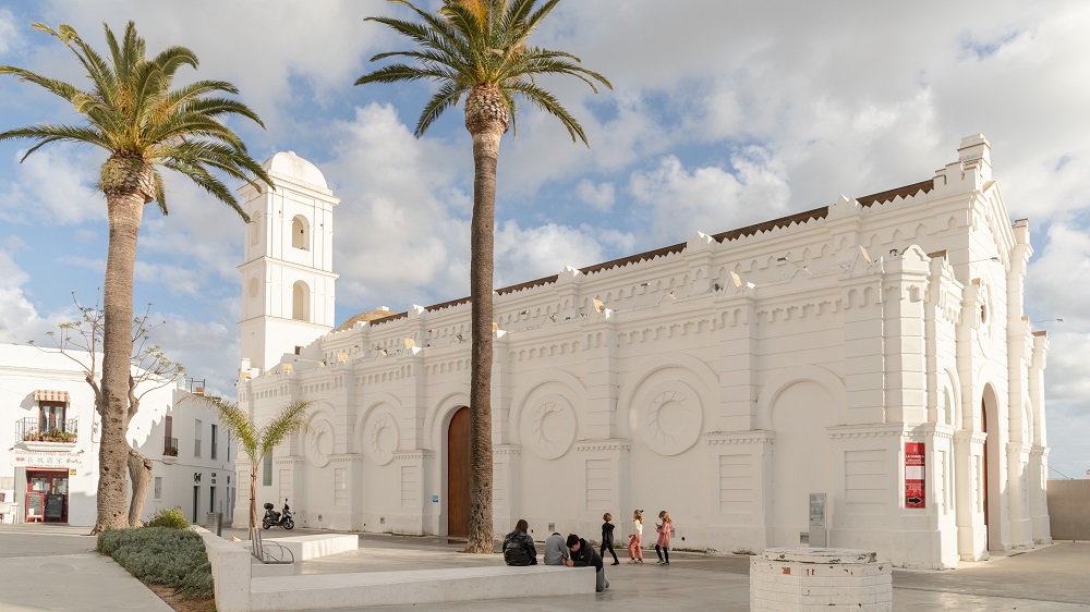 Cádiz y sus tesoros escondidos: guía completa para descubrir la magia del sur español 5 conil